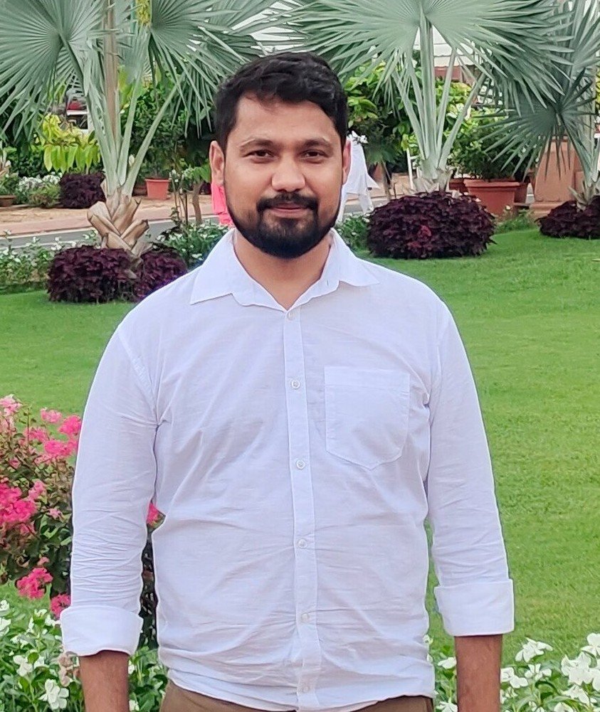 Mr. Divyanshu Tiwari